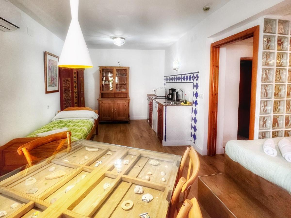 El Beaterio Apartments Tarifa Bagian luar foto