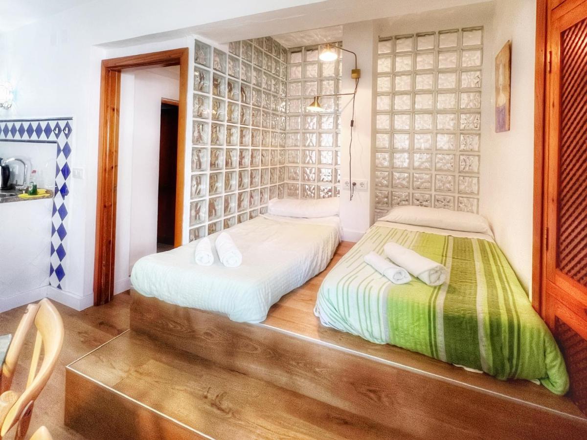 El Beaterio Apartments Tarifa Bagian luar foto